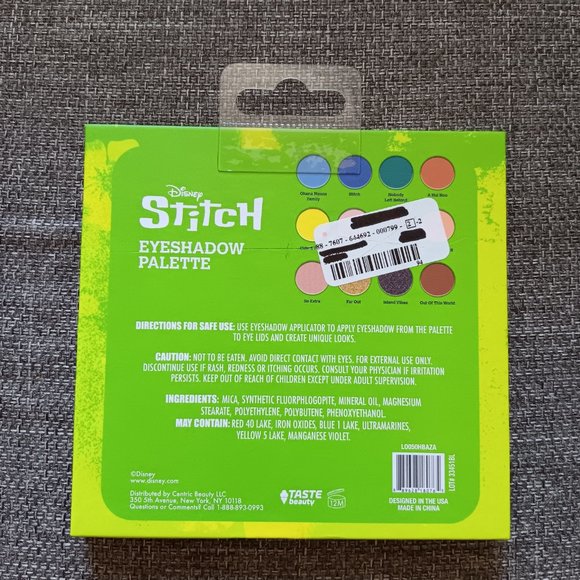 Disney's Stitch Eyeshadow Palette - Picture 4 of 10
